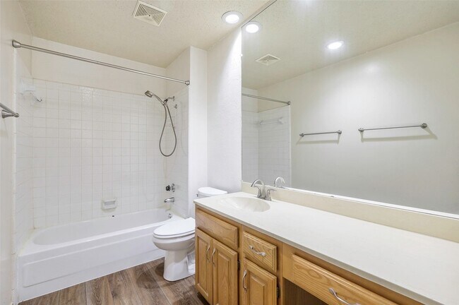 Building Photo - 3719 Furneaux Ln