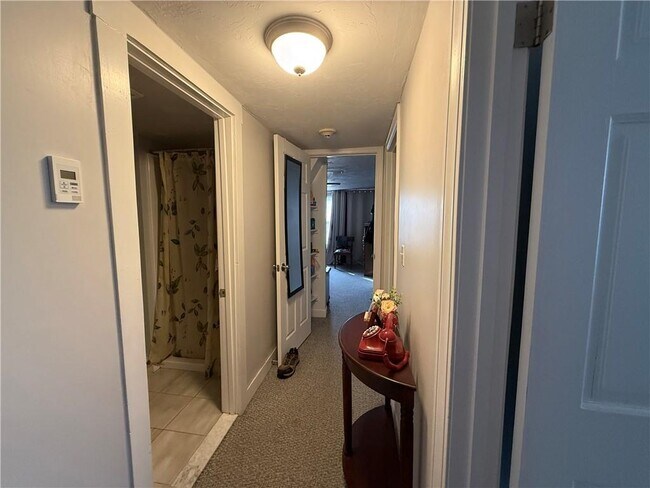 Building Photo - 251 High St