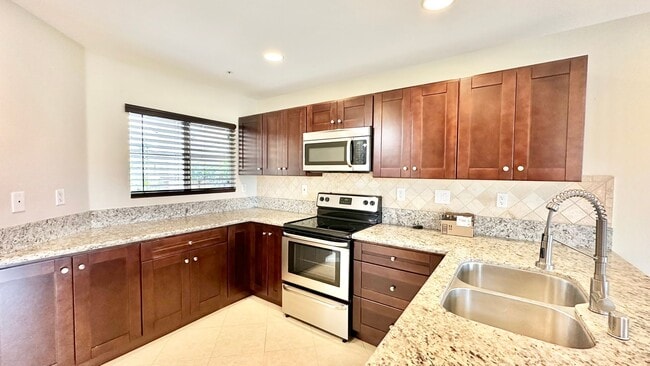 Building Photo - Beautifully Updated and Upgraded Two-Story...