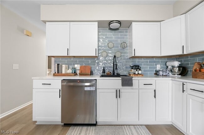 Building Photo - 12445 Cleveland Ave NW