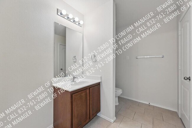 Building Photo - 1403 Grand Canyon Ct