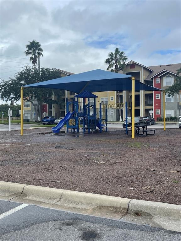 Building Photo - 2213 Grand Cayman Ct