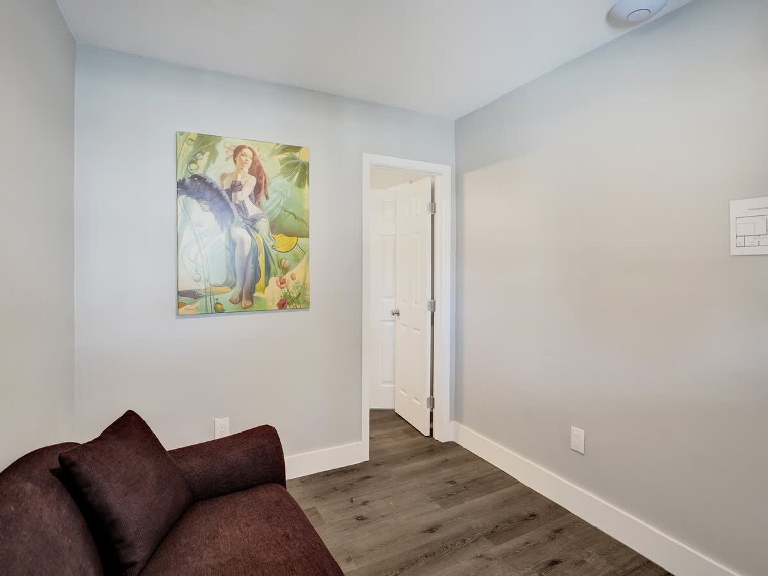 Building Photo - 3204 NE 9th St