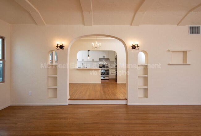 Building Photo - 1260 Ridgeley Dr