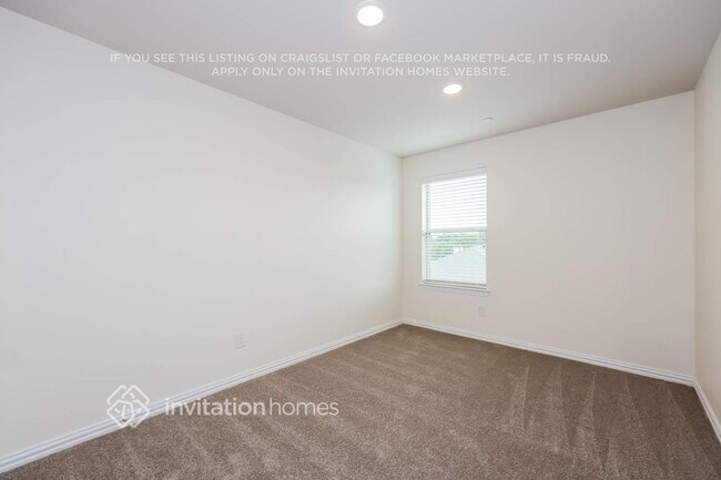 Building Photo - 6428 Blue Trl