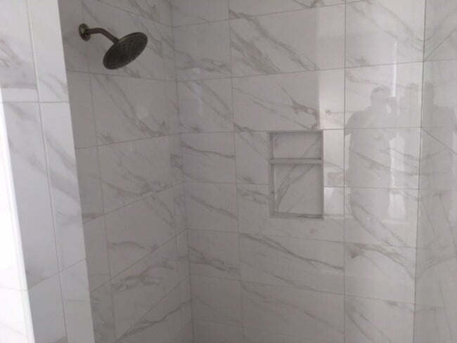 Building Photo - Coming Soon! Newer Custom built home with lots of upgrades and community pool!!