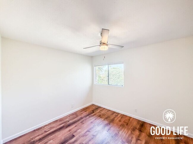 Building Photo - 6645 Amberly St