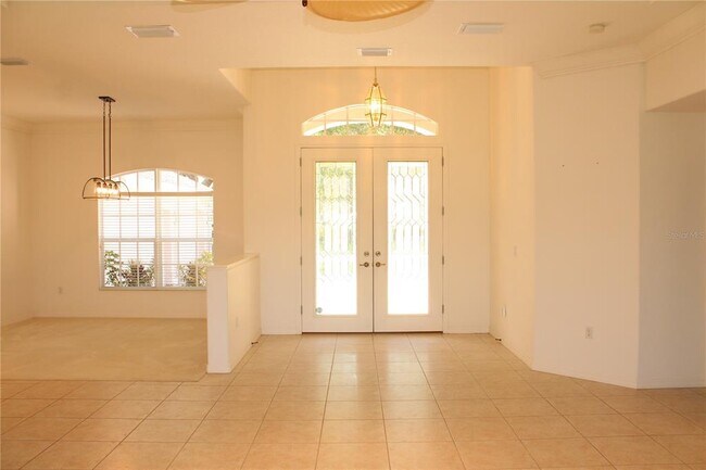 Building Photo - 11257 28th St Cir E