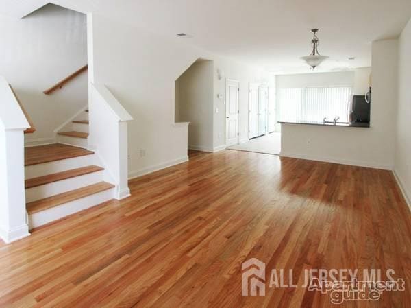 Building Photo - 406 Giordano Ave