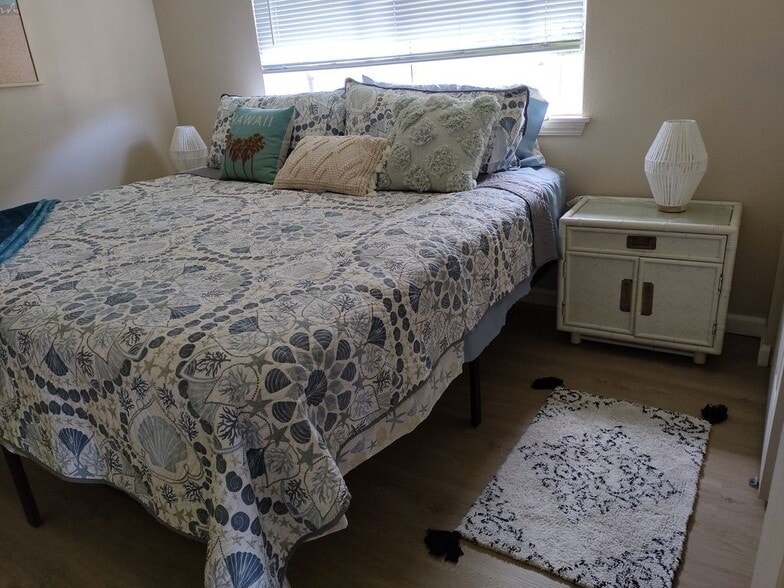 Building Photo - 250 Liholiho St