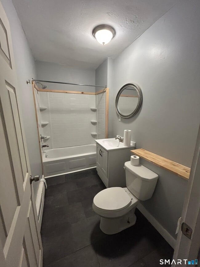 Building Photo - 162 Pinney Hill Rd