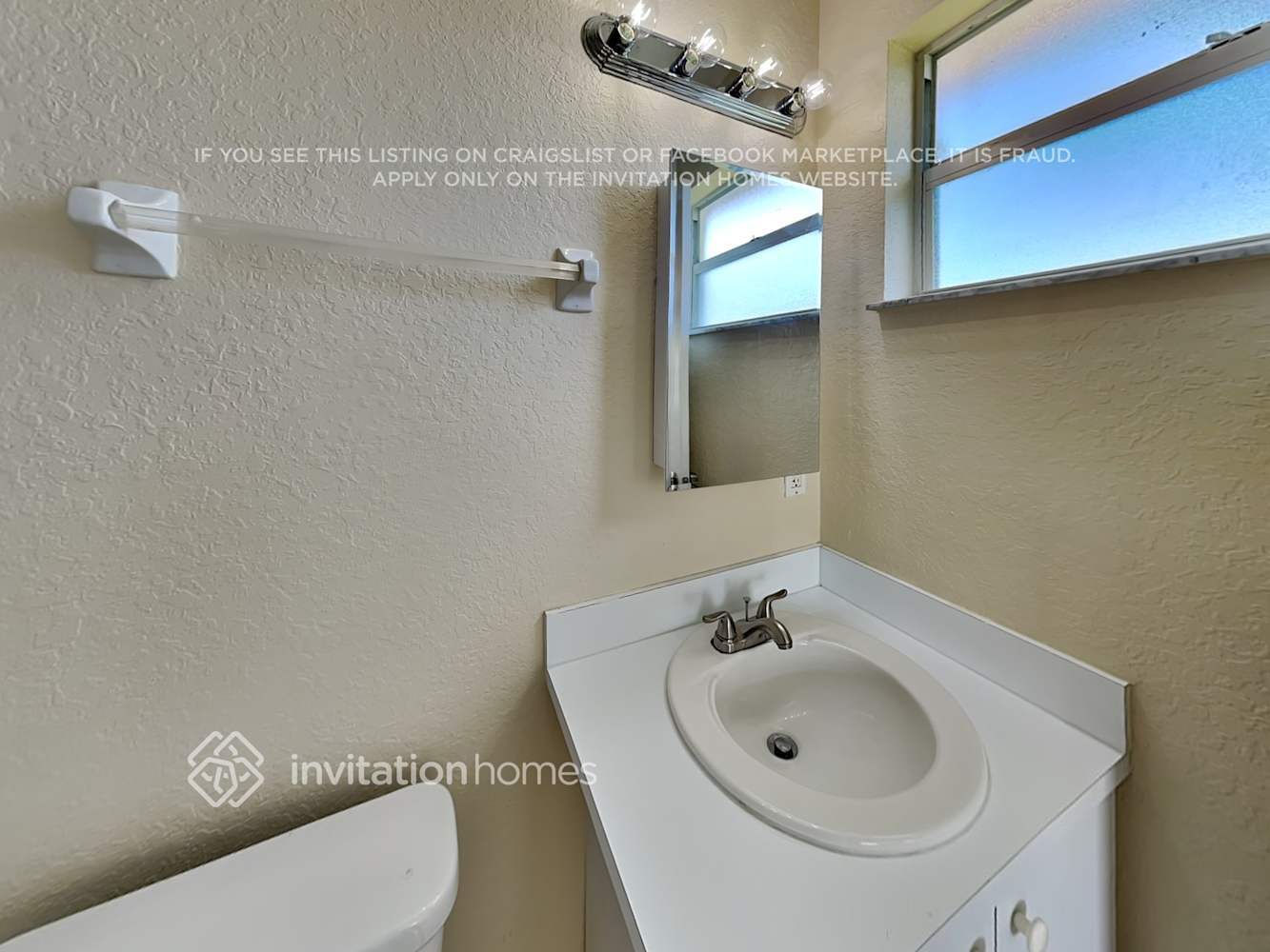 Building Photo - 823 NW 7th St