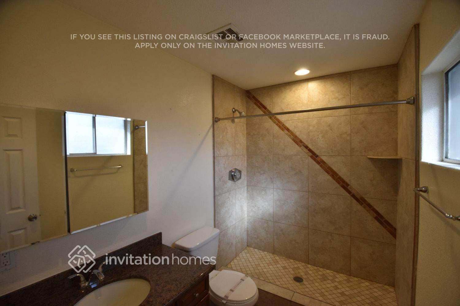 Building Photo - 3725 W Butler Dr