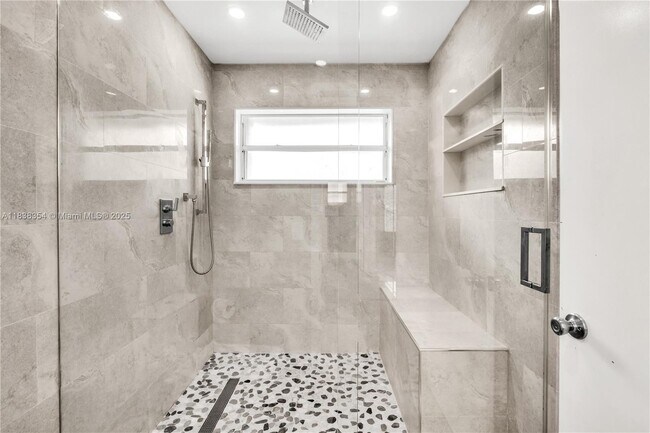 Building Photo - 8482 NW 166th Terrace