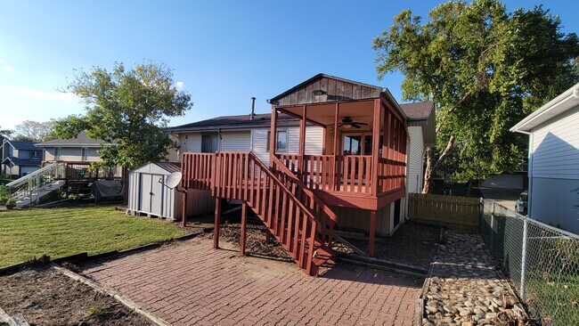 Building Photo - Josephine (Millard Highlands South)