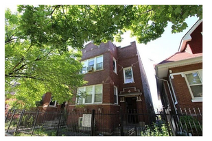 Building Photo - 1832 N Harding Ave