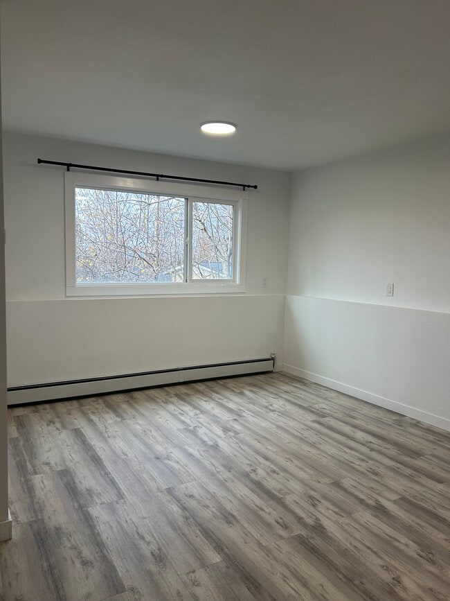 Building Photo - 1710 Muldoon Cir