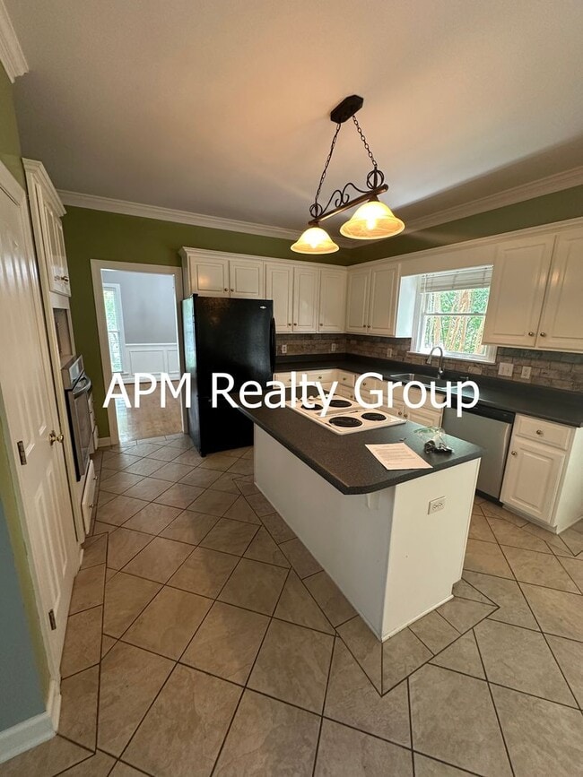 Building Photo - 109 Rolling Creek Cir