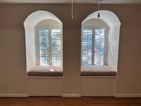 Building Photo - 535 N Post Oak Ln