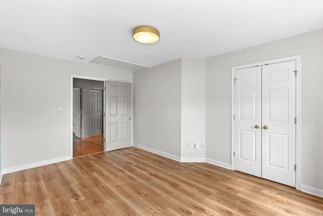 Building Photo - 19451 Youngs Cliff Rd