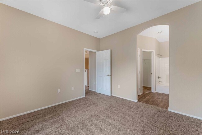 Building Photo - 6170 E Sahara Ave