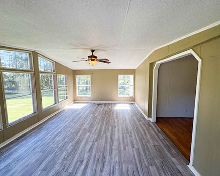 Building Photo - 2120 Peeler Rd