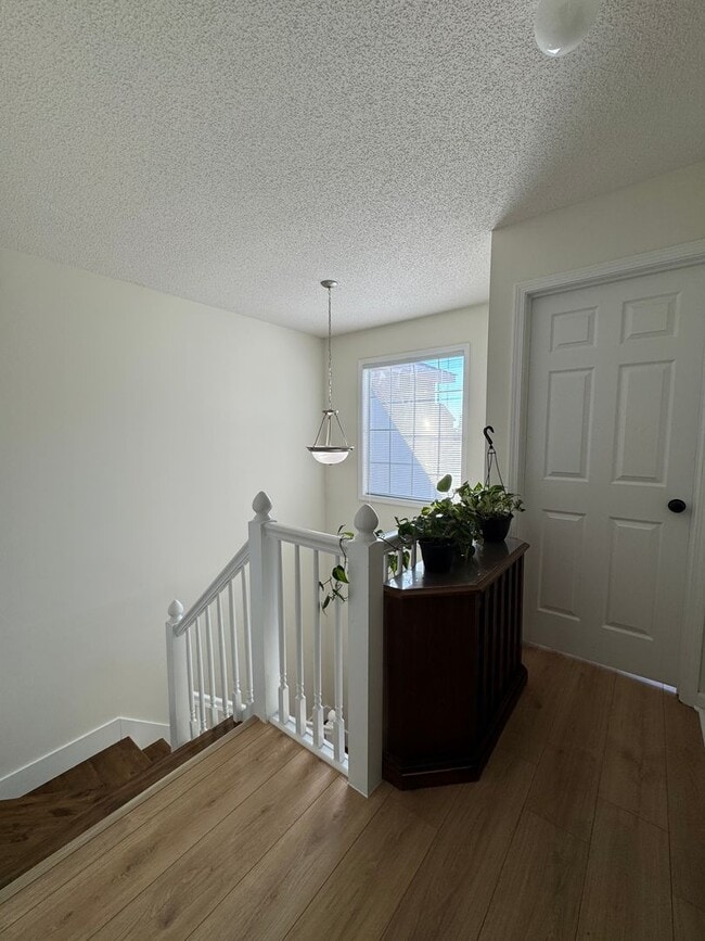 Building Photo - 178 N Spring View Dr