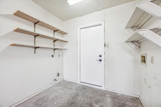 Building Photo - 11506 Ruffed Grouse Dr