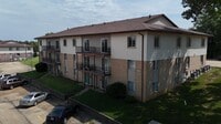 Building Photo - 831 Southwest Blvd