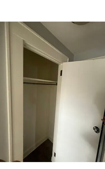 Building Photo - 161 Palisade Ave