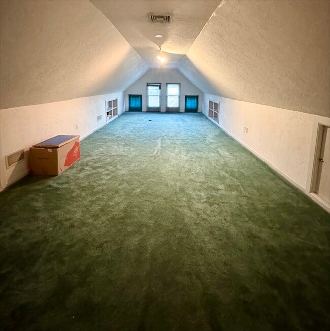 Building Photo - 38 N Main St