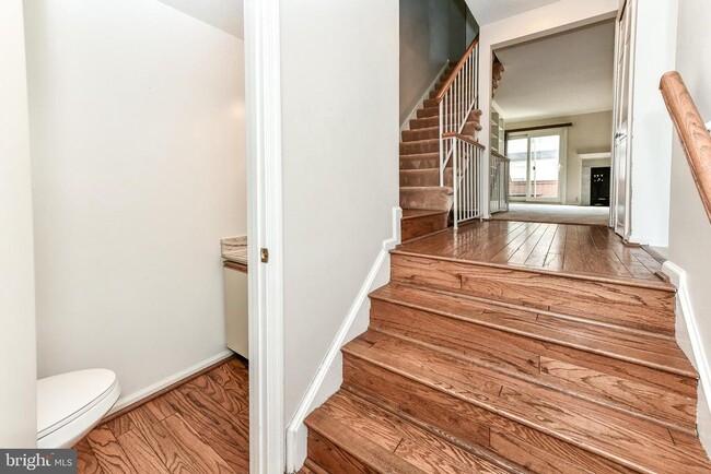 Building Photo - 21 Fendall Ave