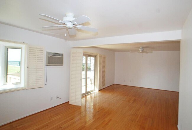 Building Photo - Coronado Cays Home with Ocean View