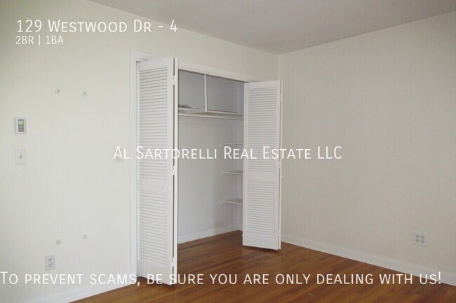 Building Photo - 129 Westwood Dr