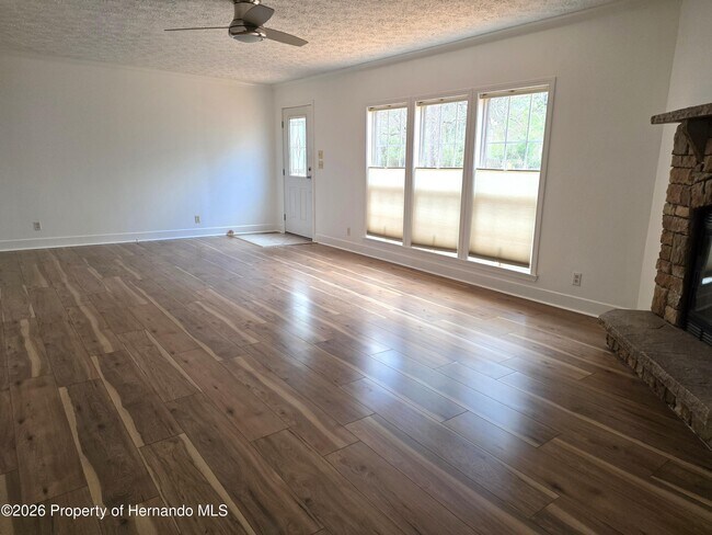 Building Photo - 7416 Grove Rd