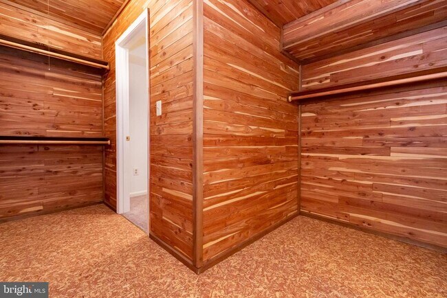 Building Photo - 9808 Korman Ct