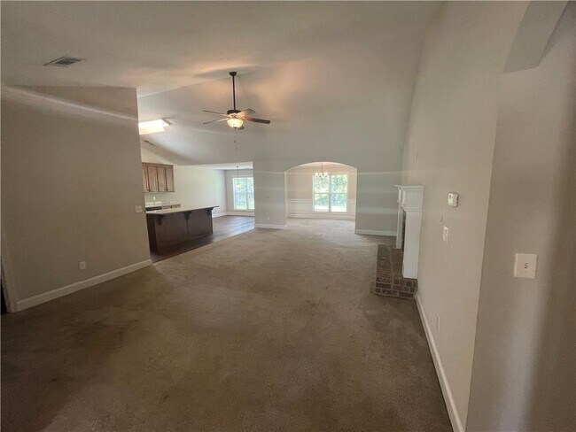 Building Photo - 707 River Mist Cir