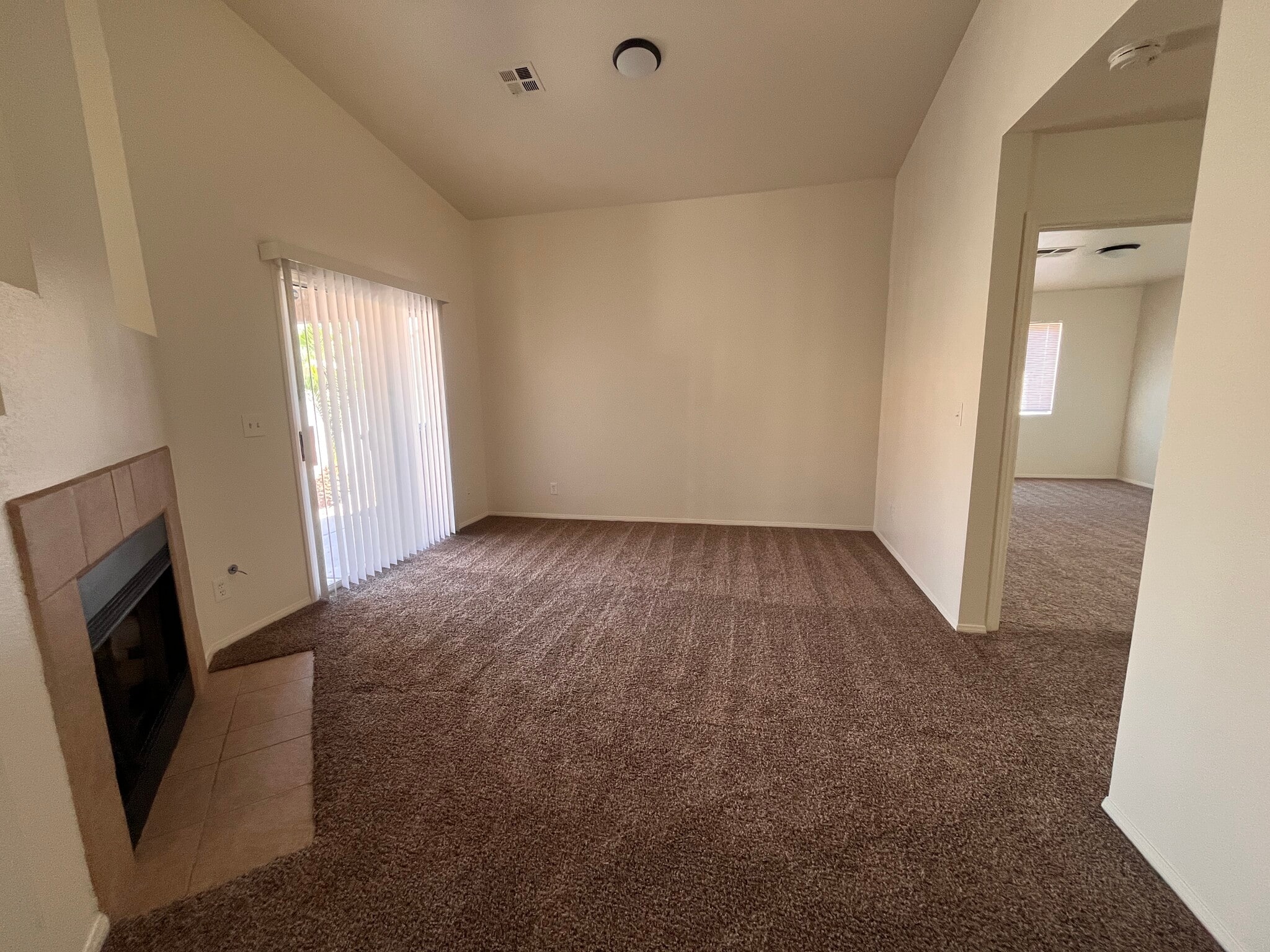Building Photo - 1612 Fig Palm Ct