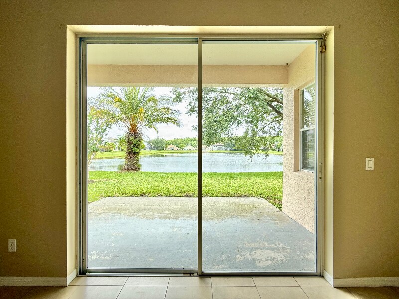 Building Photo - 12859 Enclave Dr