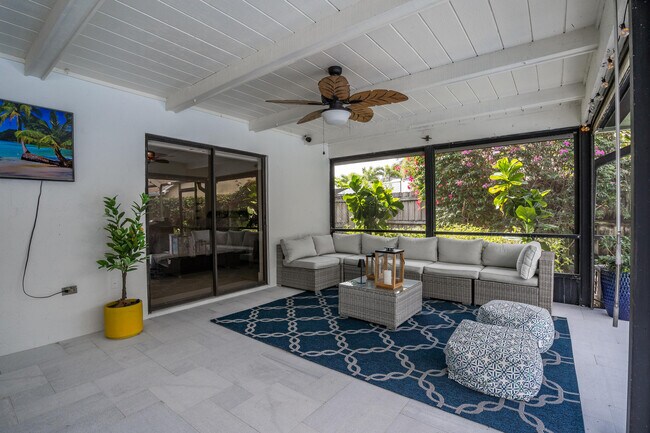 Building Photo - 1335 Caribbean Way
