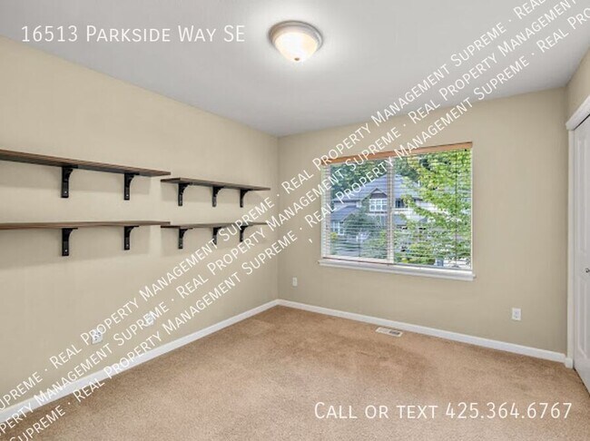 Building Photo - 16513 Parkside Way SE