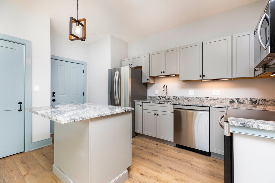 Building Photo - 86 Chosen Vale Ln