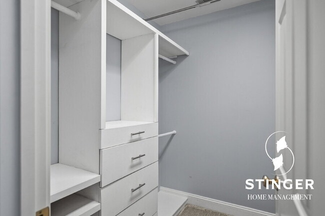 Building Photo - 130 Bartram Dr