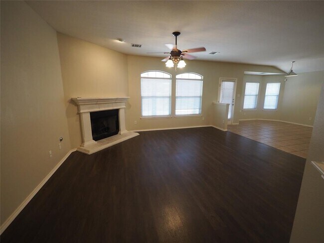 Building Photo - 14501 Wharton Park Trail