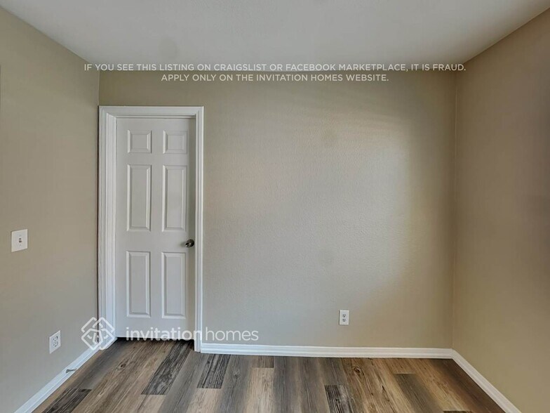 Building Photo - 3925 Laurel Brook Dr