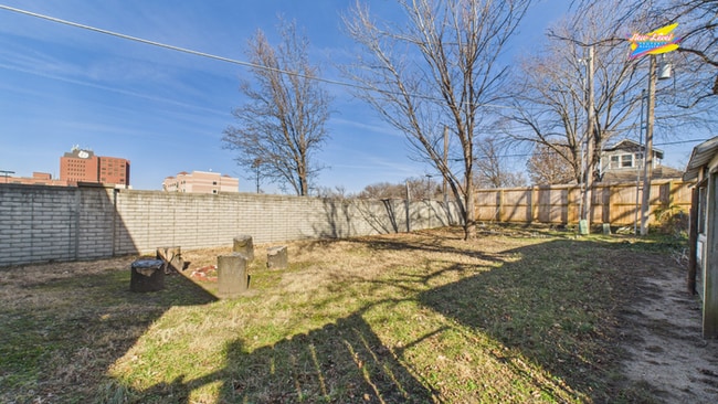 Building Photo - 362 N Holyoke Pl