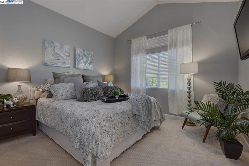 Building Photo - 3179 Calimanco Cmn