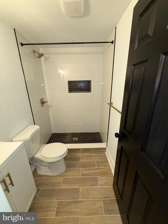 Building Photo - 2028 Druid Hill Ave