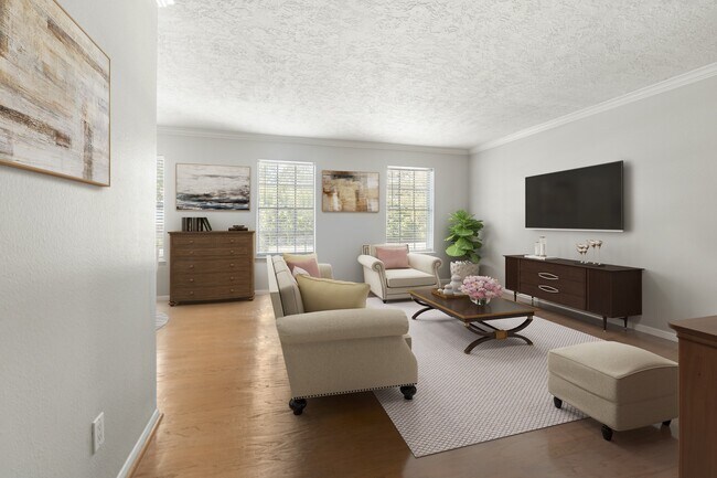 Building Photo - 355 N Post Oak Ln