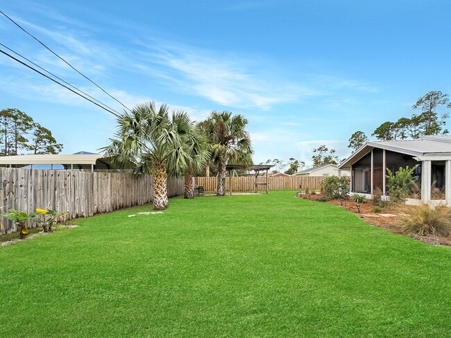 Building Photo - 103 Mimosa Ave